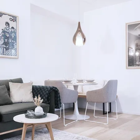 Easylife - - Macchi 61 - Lejlighed